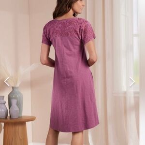 Soft Surroundings Women's Gladstone Knee Length Dress Mauve Cotton Embroidered